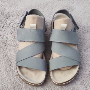 Zara Big Kids'/Women Leather Gray Sandals, Size 38/7.5, Excellent Used Condition